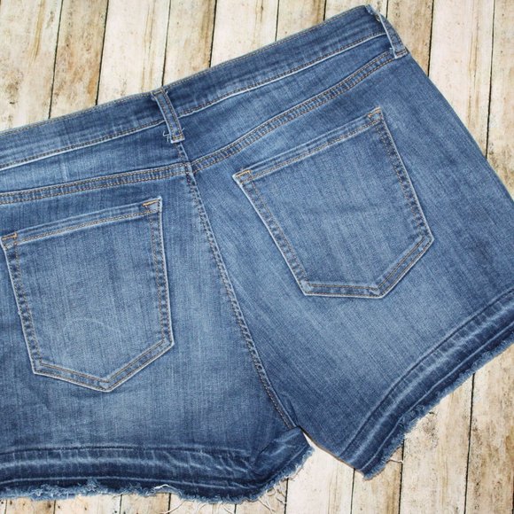 Banana Republic Jean Denim Short Size 29 8 - Picture 3 of 3